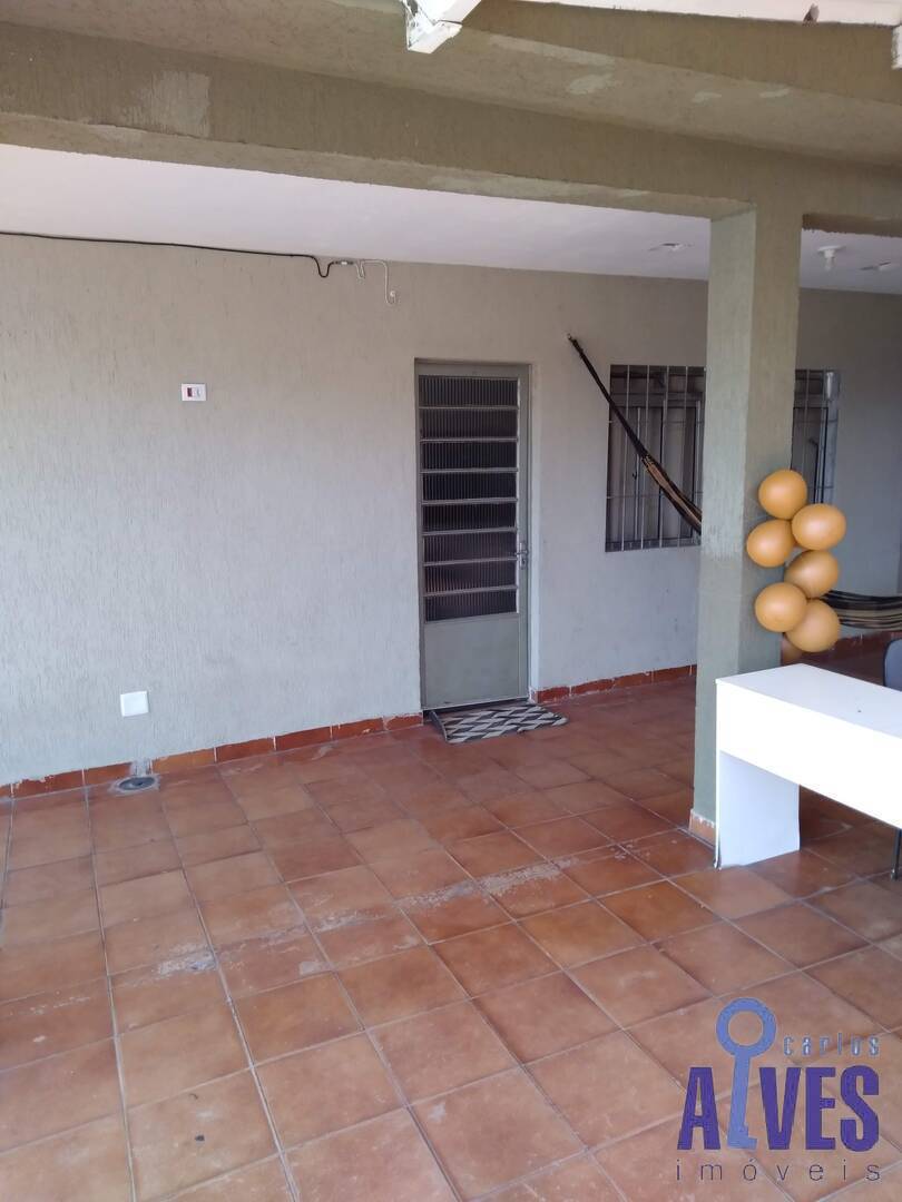 Sobrado, 2 quartos, 396 m² - Foto 2